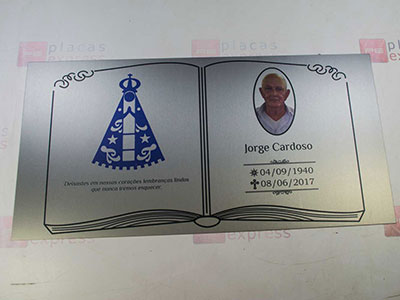 Placa de jazigo